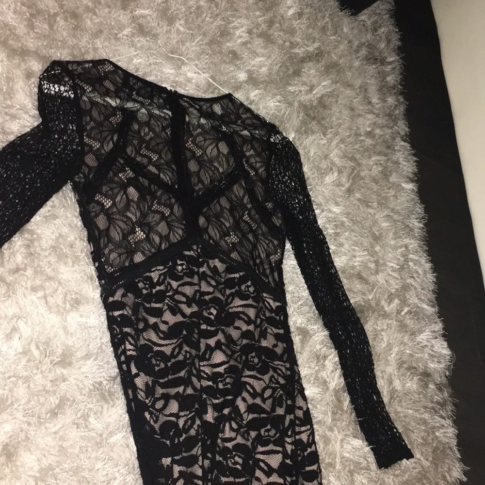 ASTR SMALL DRESS - Picture 6 of 8